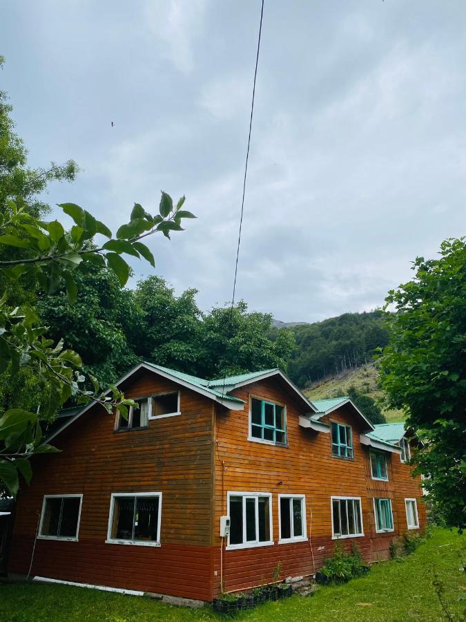 Turismo Rural Los Alpes Futaleufú エクステリア 写真