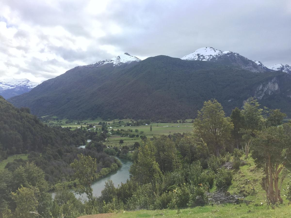 Turismo Rural Los Alpes Futaleufú エクステリア 写真